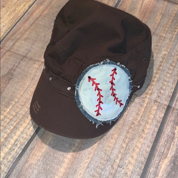Baseball Mom Boutique Hat - Picture 1 of 3